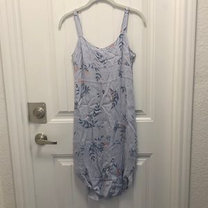 Super cute midi dress!